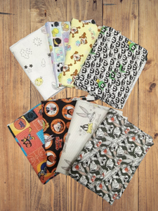 Looney Tunes by Camelot 8 Print Bundle, FAT Quarter, 1/2 Yard, or 1 Yard Cotton Fabric