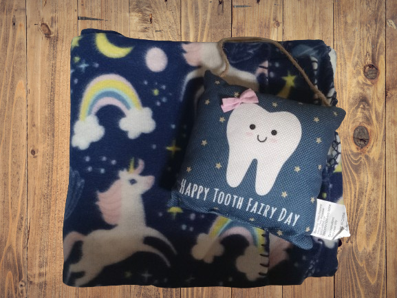 Unicorn Blanket and Door Hanging Tooth Holder