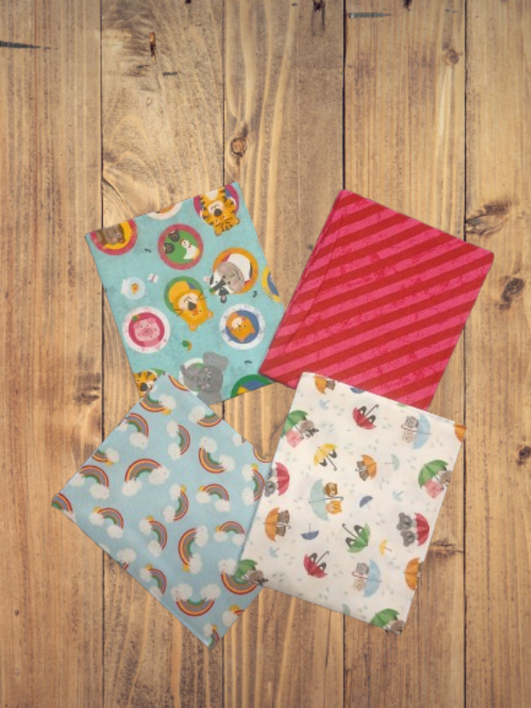 4 Fat Quarter -  Assorted Noah & Friends II Fat Quarter Bundle