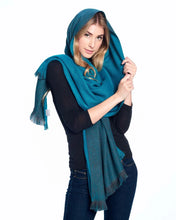 Load image into Gallery viewer, Alpaca Wrap Reversible - Turquoise
