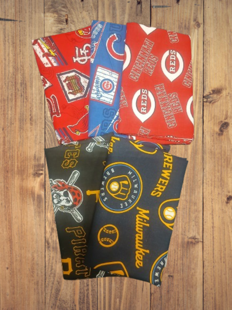 5 Fat Quarters -National League Central Fat Quarter Bundle