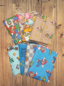 8 Fat Quarters - Assorted Mario Fat Quarter Bundle