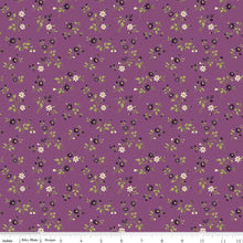 Load image into Gallery viewer, Handmade Placemat Or Table Runner Anne of Green Gables™ Stems Orchid
